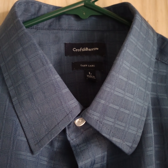 Croft & Barrow Short sleeve button up - Picture 5 of 8